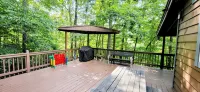 Cozy Cabin with Firepit, Central A/C