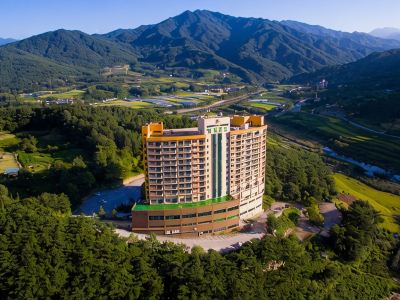 Ilseong Condo & Resort Jirisan