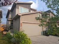 *Chic Modern 4BDRM Home- 2 King Bed,2 living room* - 4-Star
