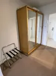 Top Floor Studio Unit in Urangan Ocean Harbour Views Pool Spa
