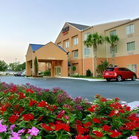 Fairfield Inn & Suites Brunswick