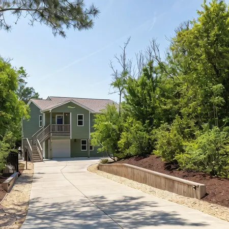 Private Beach Retreat - Outdoor Living, Dog Friendly Yard, Hot Tub, Game Room