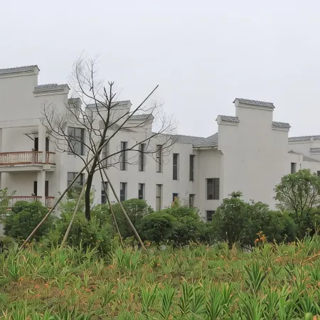 Fengtang Bay Eco Resort