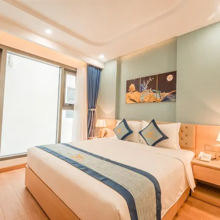 Canary Gold Hotel Quy Nhon - Beachfront, Iconic Location Отели рядом с достопримечательностью «Мемориал Победы»