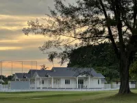 Kudat Golf View Villa 2 - Pysäköinti