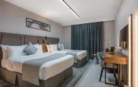 Hotel Holiday International