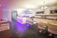Pytloun Wellness Travel Hotel - ที่มีบาร์