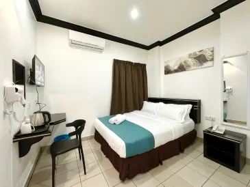 Hotel Tourist City Centre by HotSpot Essential