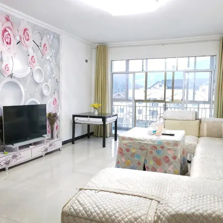 Chishui Waterfall Apartment