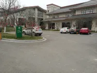 East Lack Bay Hotel - parking