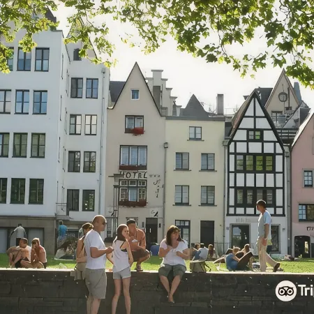 Altstadthotel Hayk am Rhein