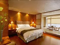 Cedarwood Villa Hotels in Miaoli County