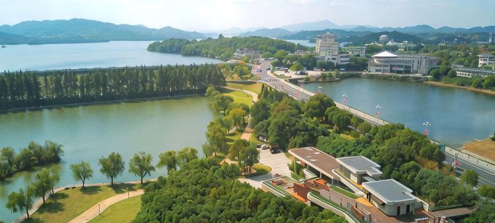 ANYUE LAKESIADE HOTEL Hotéis em Liyang