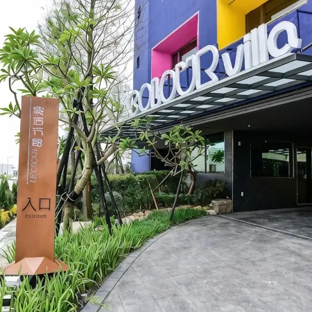 IcolourVilla Motel
