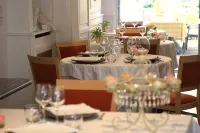 Le Continental - breakfast