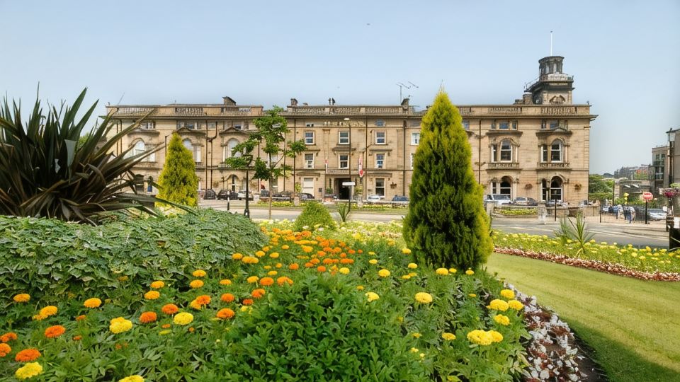 The Crown Hotel