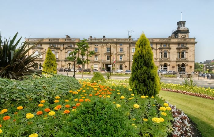 The Crown Hotel
