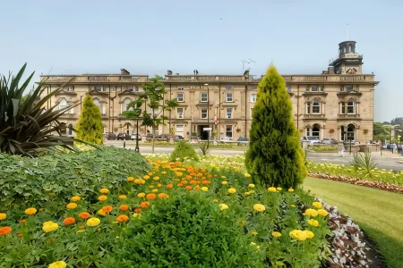 The Crown Hotel