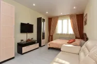 Domashny Uyut  na Shchorsa - Homestays