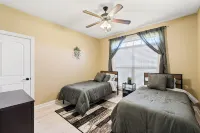 Relax at the Ridge 4BR/3BA