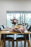 Wallaby 2 Bed, 1 Bath Cottage - Private Parkland Setting with Lake View - 3-Star