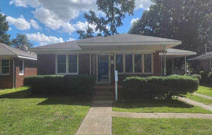 Cambridge Knights a 3 bedroom home full of charm