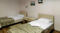 Smart Hotel Kdo Tobolsk Hotel - 2 ดาว