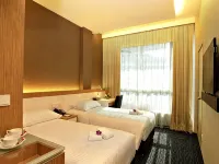 The Seacare Hotel Hotels near Pearl's Hill