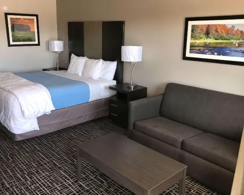 Days Inn by Wyndham Grove Ξενοδοχεία στην πόλη Grove