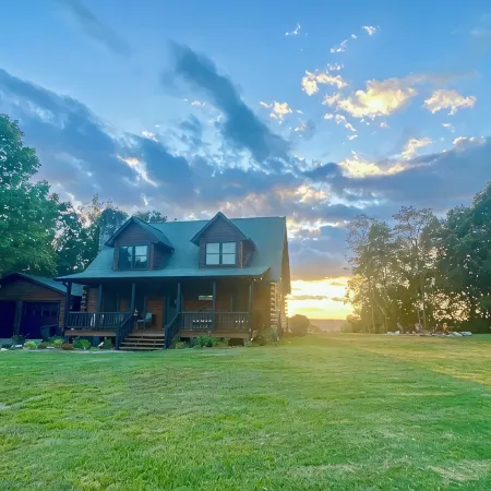 Chase N' Sunsets - NEW Listing, Brow view, between Mentone & Little River Canyon