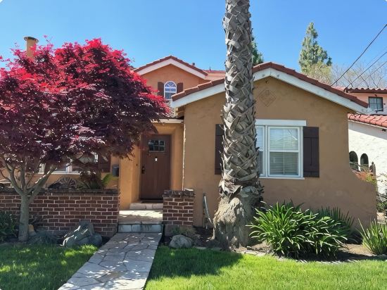 Best Location - Walk to Downtown Willow Glen - Cozy Covered Balcony