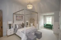 Supreme Luxury for Big Groups - Golf, Concierge, Theater, Game Room, 9 Bedrooms