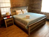 Log Cabin Retreat In The Vineyards