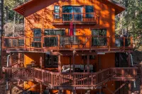 Exquisite Vacation Home with Hot Tub, EV Charger