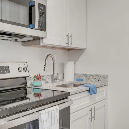 Newly Renovated1 Bedroom Apartment in Gadsden near Downtown