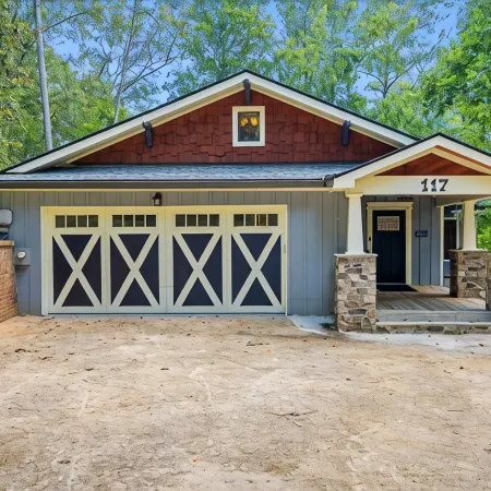Lakefront Lake Arrowhead Home w/ hot tub