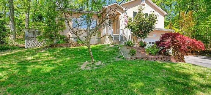 Belle of the Chesapeake Bay Hotels in Calvert County
