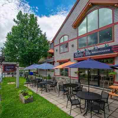 Attitash Mountain Resort Condo- 3 Floors, Sleeps 12- Story Land, Ski, Shop, Golf Others