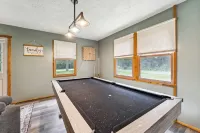 Luxury 10Br Lodge 6 Wooded Acres • Game Lounge • Pet Friendly Retreat Sleeps25+ - Alppimaja