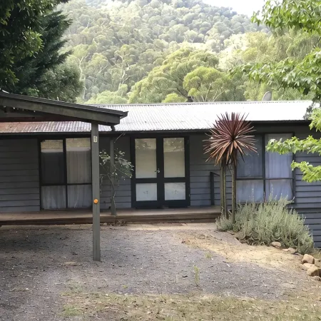 Cosy 3 bedroom house at the base of Mount Buller