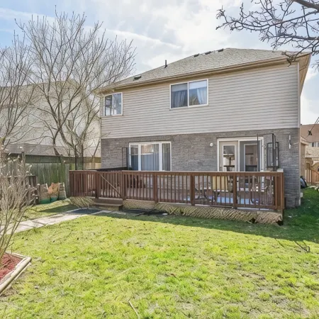 Spacious 5 Bedroom Home in Cambridge