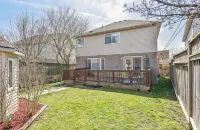 Spacious 5 Bedroom Home in Cambridge - Homestays