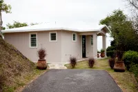 LA CASITA - Cozy retreat on top of PR mountains with stunning south coast views! - WiFi