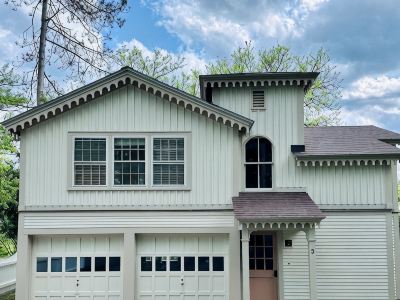 Woodstock Village Carriage House