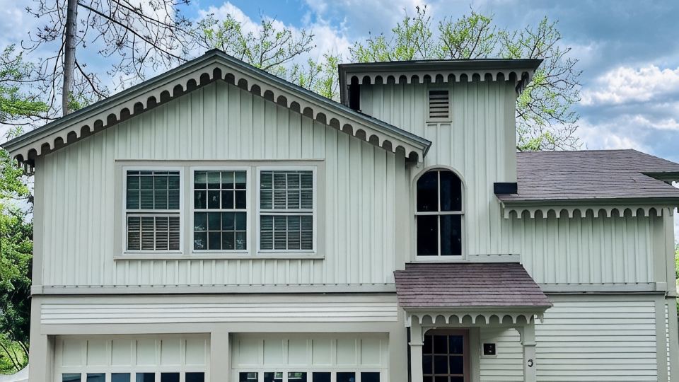 Woodstock Village Carriage House