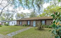 Happy Palette Home: Close to downtown+the lake! Fenced yard with outdoor dining - 4-Star