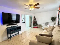 Texas Sun House Hotels in McCulloch County