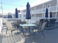 Beachside Getaway - Steps to the Beach