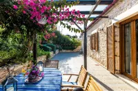 Traditional House With Pool And Great View! - 3-Star