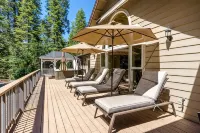 Luxury Home In Arnold With Tons of Privacy & Space - balcony